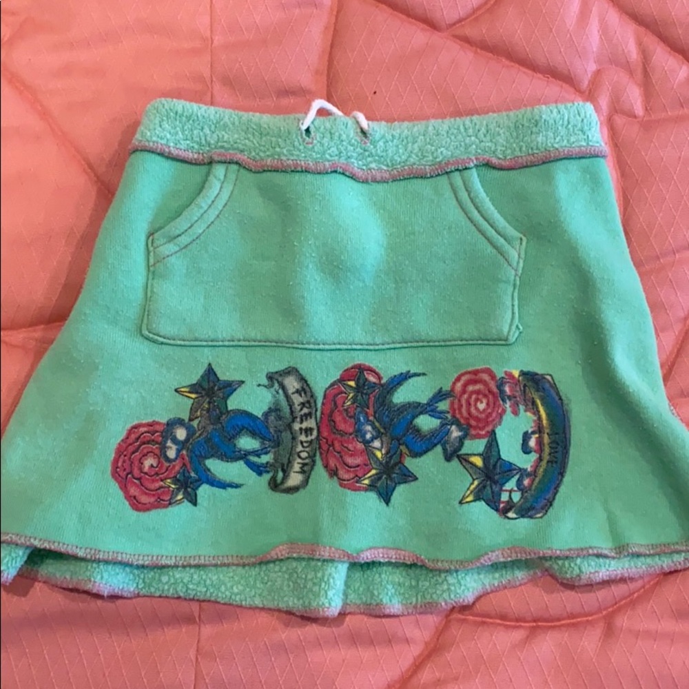 Green 2 B FREE mini skirt